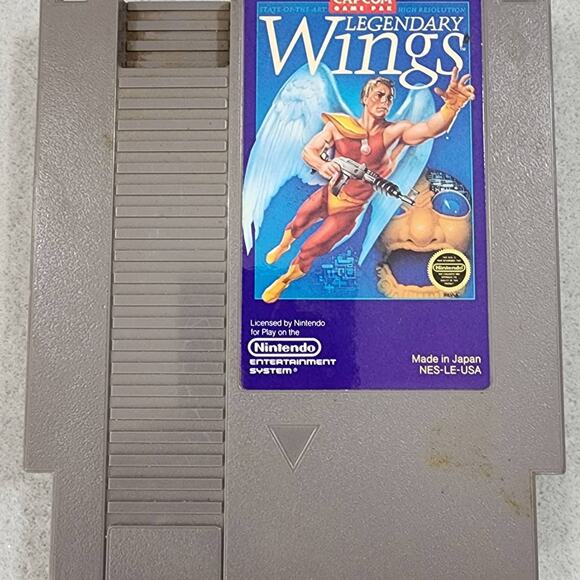 Legendary Wings Nintendo NES 1985 Video Game with Storage Sleeve - Untested - Picture 2 of 5